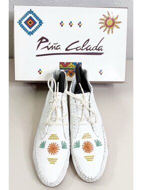 VTG 1970's Pina Colada White Leather High-Top Moccasin 6.5 W/box EUC